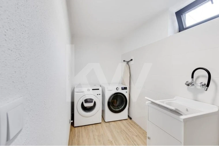 Moradia T5 para Venda em São João das Lampas e Terrugem Foto 14