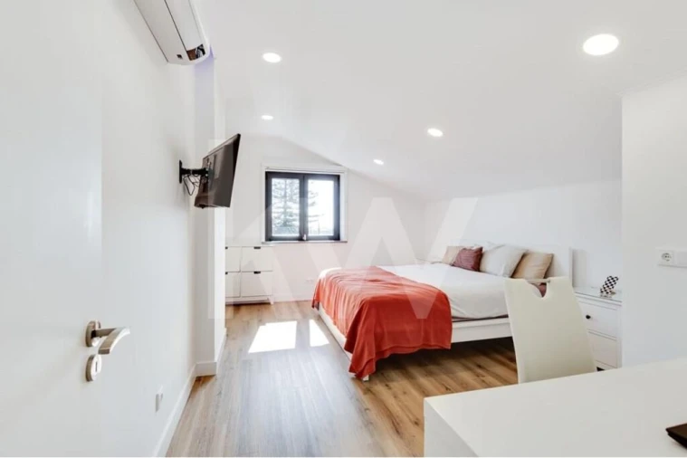 Moradia T5 para Venda em São João das Lampas e Terrugem Foto 7