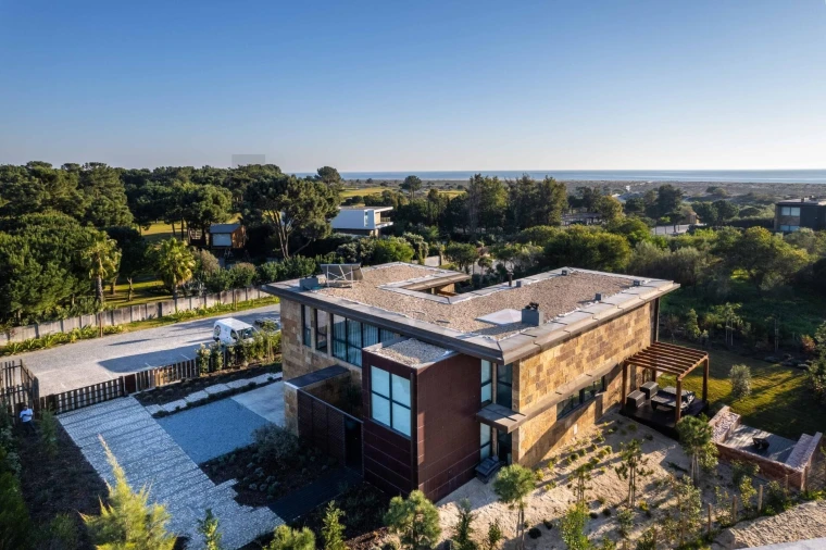 Moradia T4 para Venda em Carvalhal Foto 3