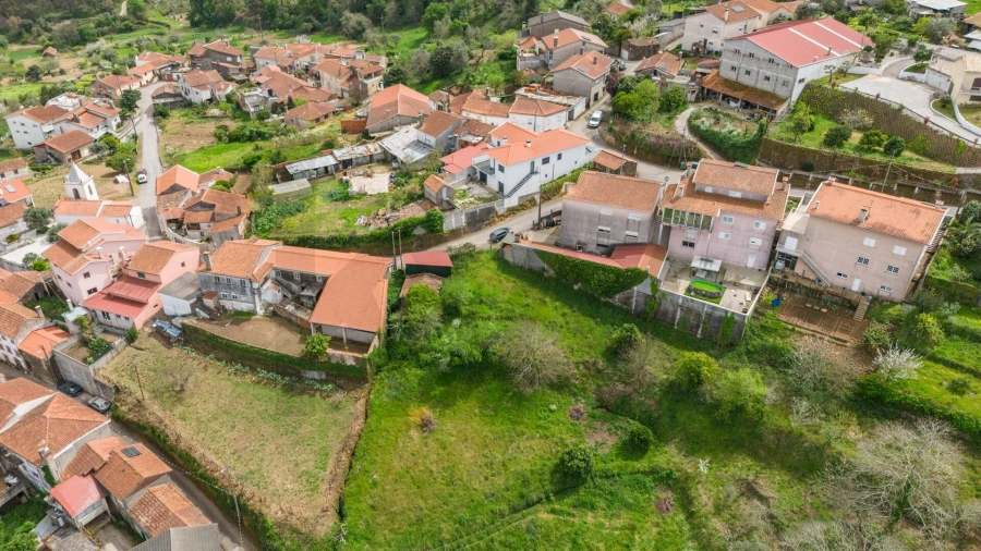 Terreno para Venda em Figueira de Lorvão