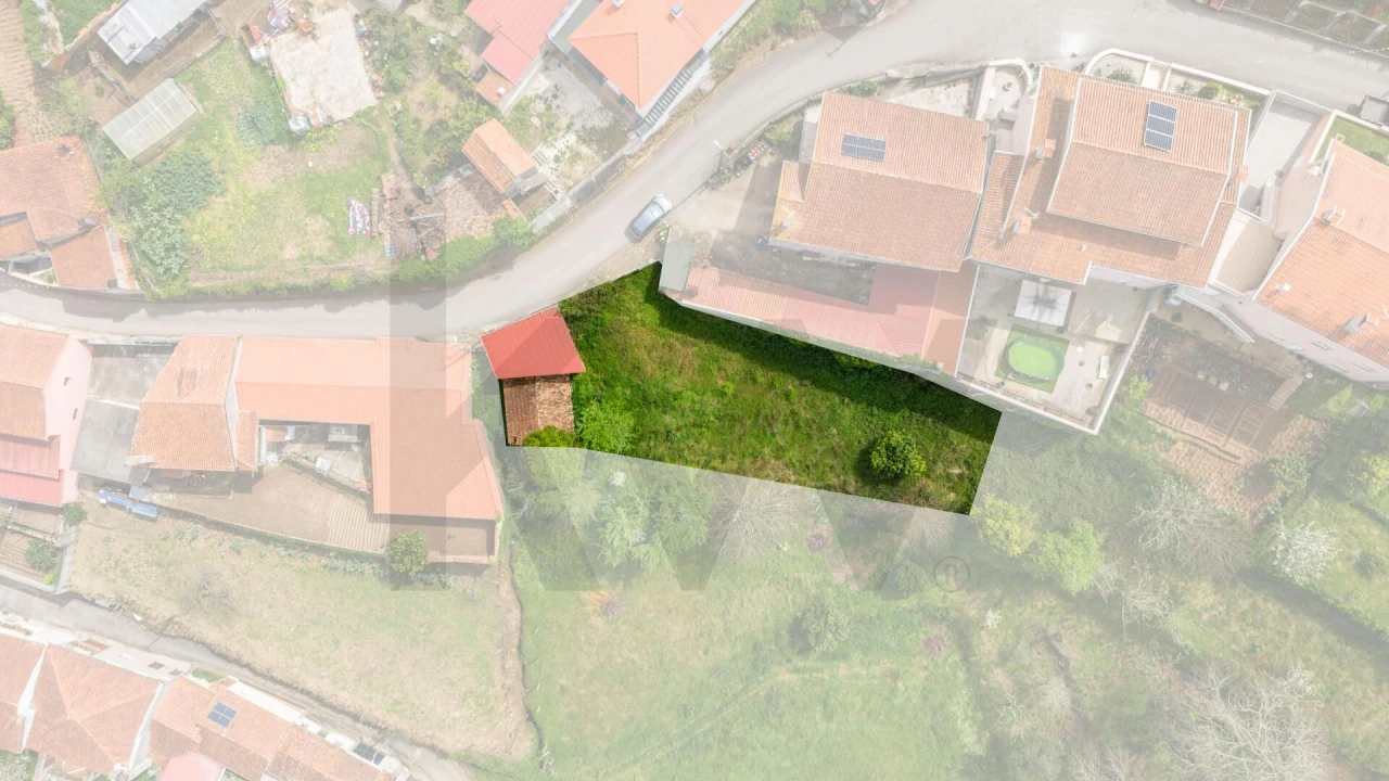 Terreno para Venda em Figueira de Lorvão Foto 4