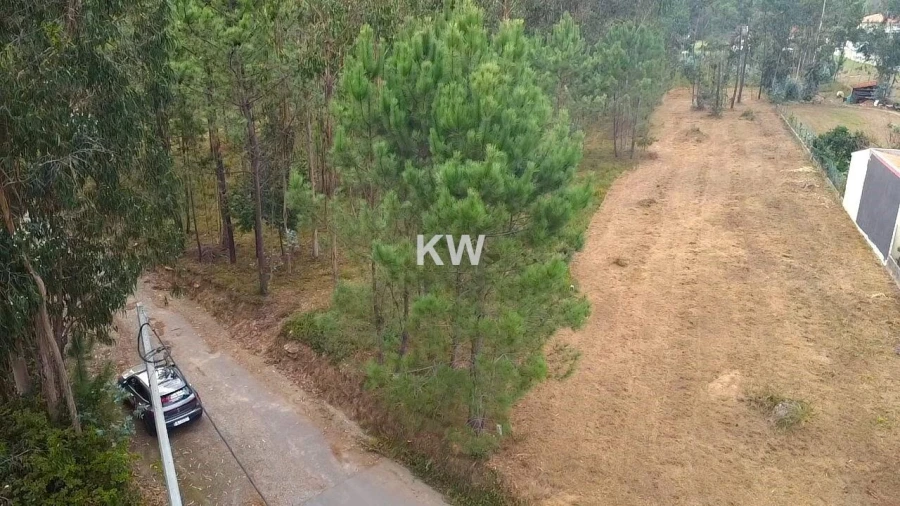Terreno para Venda em São Miguel do Souto e Mosteirô Foto 10