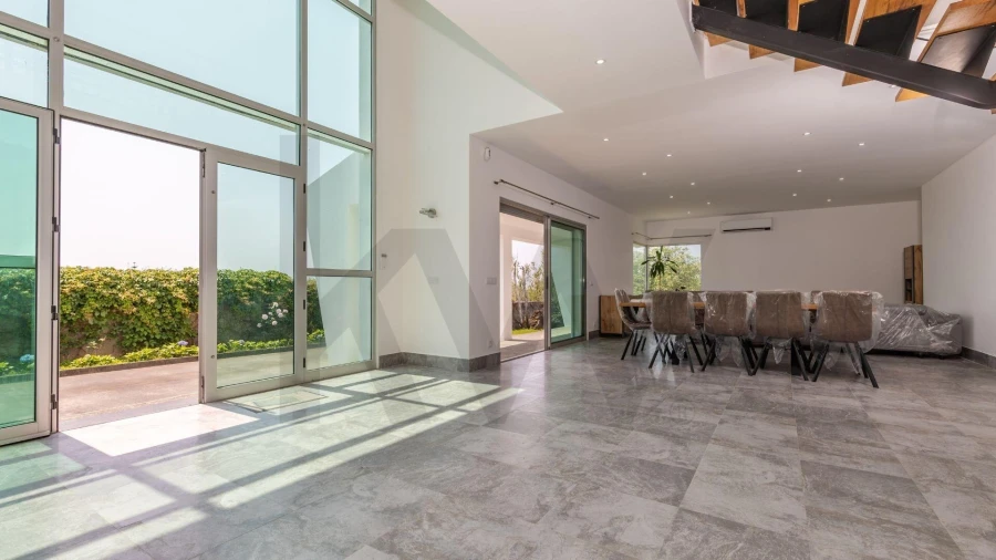 Moradia T4 para Venda em Candelaria Foto 4