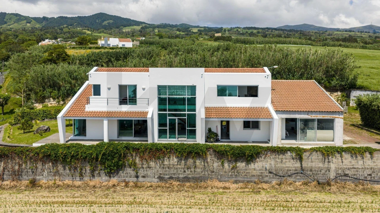 Moradia T4 para Venda em Candelaria Foto 56