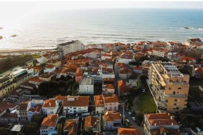 Moradia T5 para Venda em Aldoar, Foz do Douro e Nevogilde