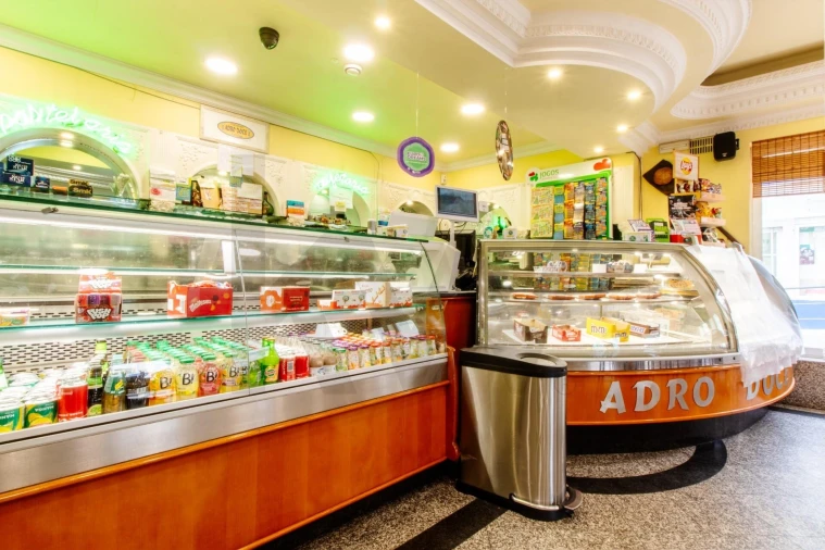 Negócio para Venda em Fanhões Foto 7