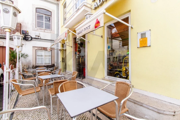 Negócio para Venda em Fanhões Foto 28