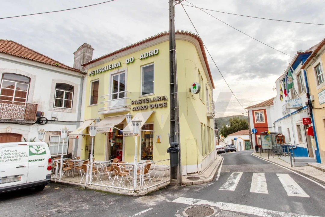 Negócio para Venda em Fanhões Foto 53