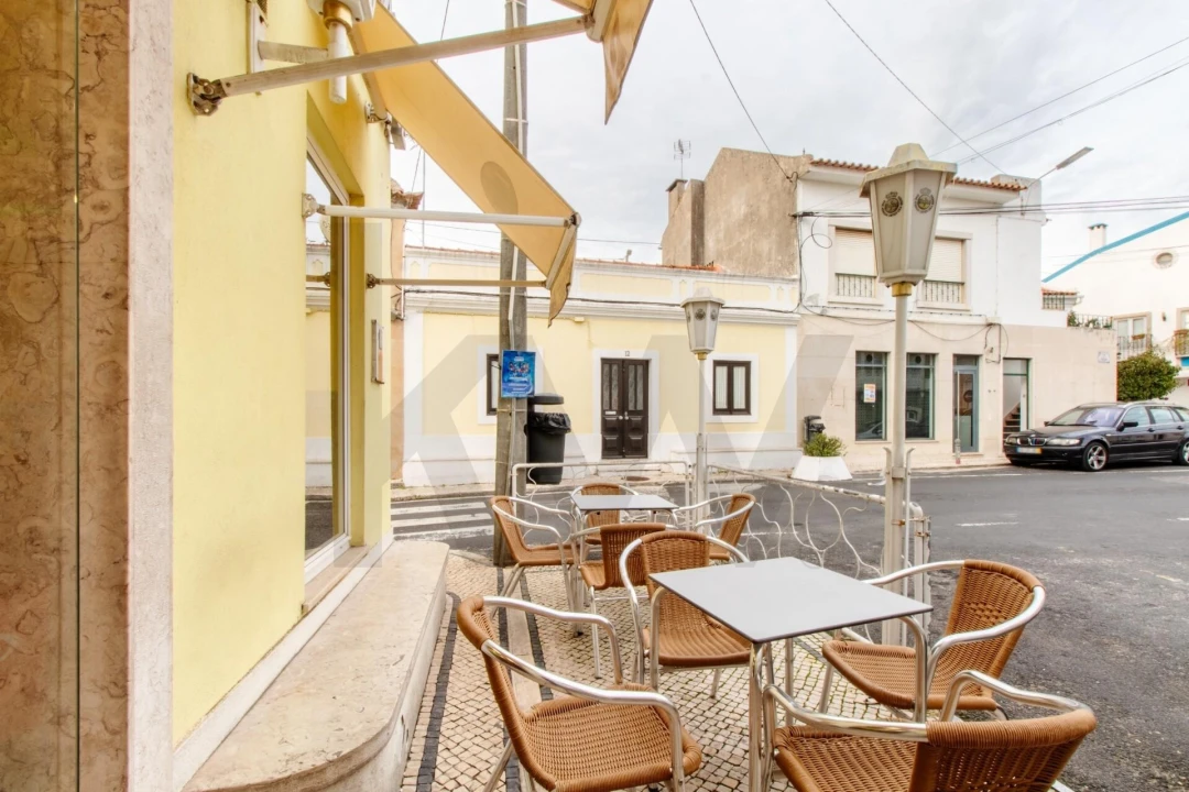 Negócio para Venda em Fanhões Foto 14