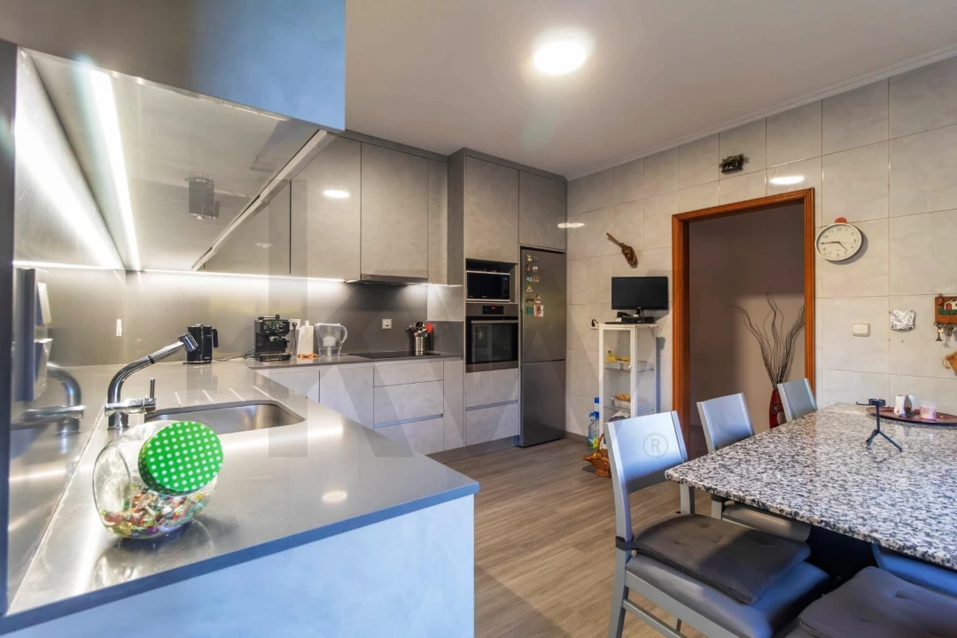 Moradia T4 para Venda em Melres e Medas Foto 22