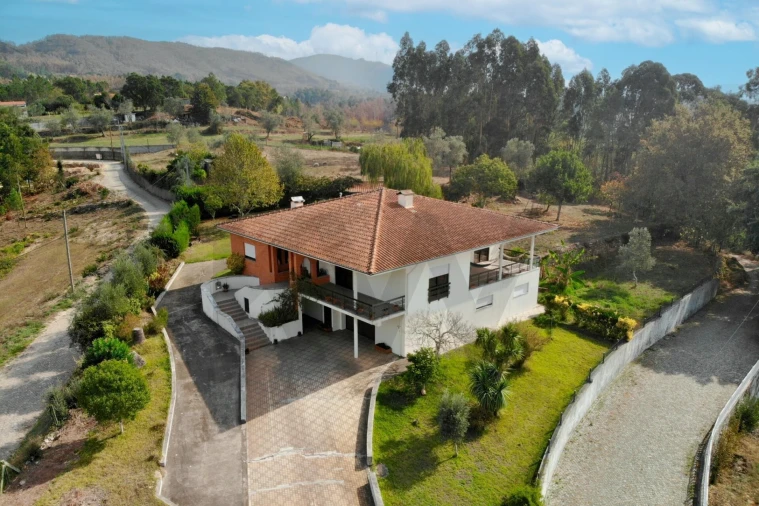 Moradia T4 para Venda em Melres e Medas Foto 10