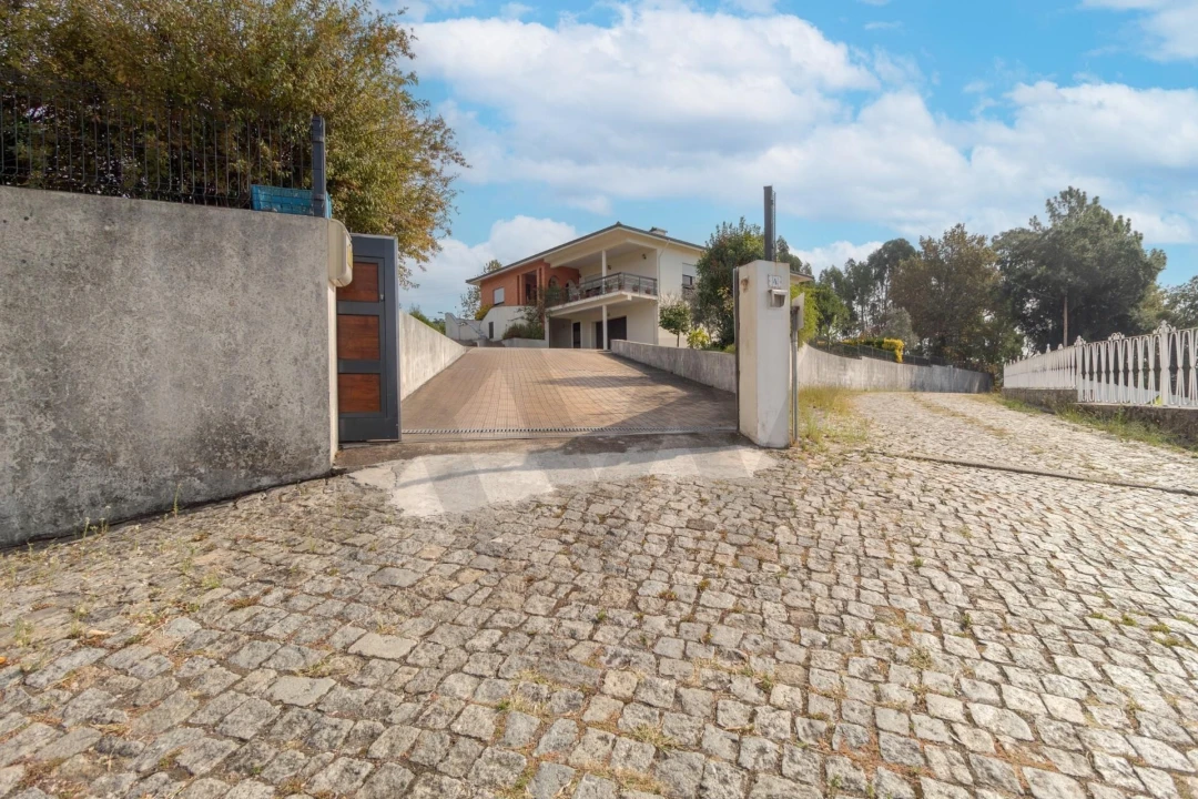 Moradia T4 para Venda em Melres e Medas Foto 24