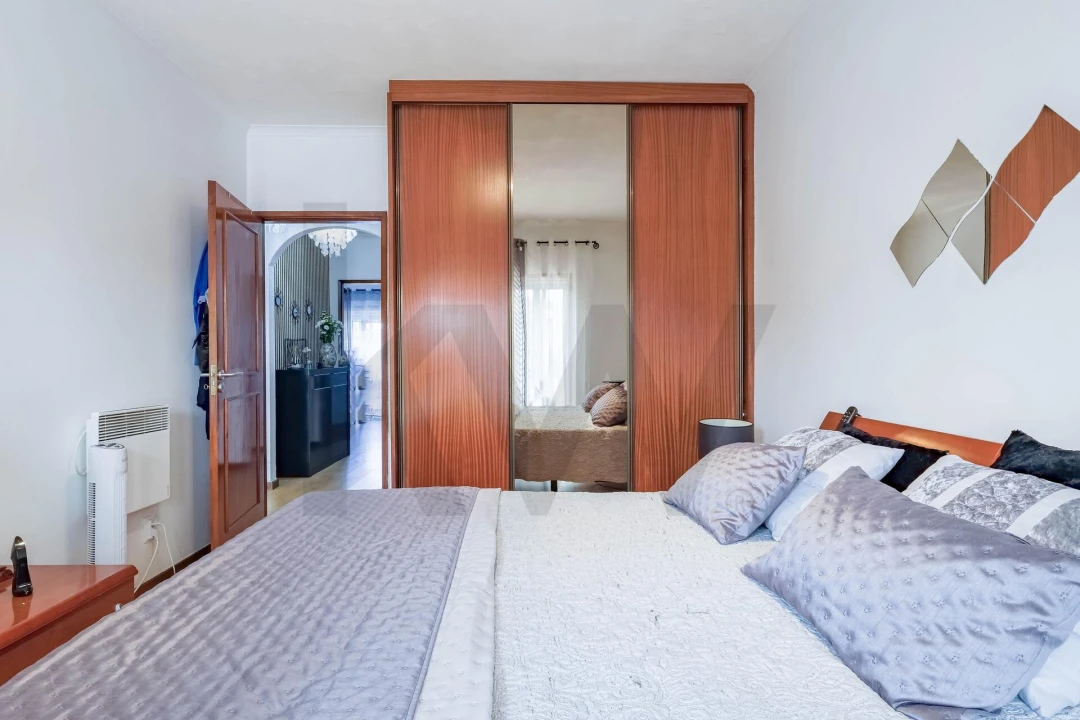 Moradia T2 para Venda em Cidade da Maia Foto 16