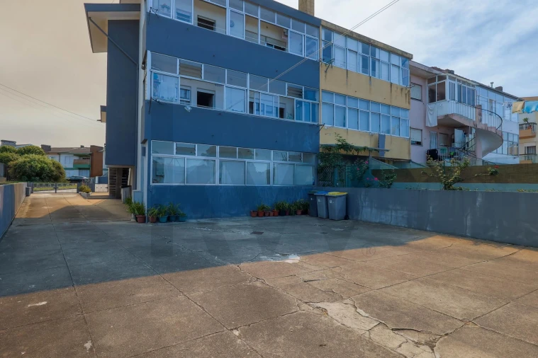 Moradia T2 para Venda em Cidade da Maia Foto 25