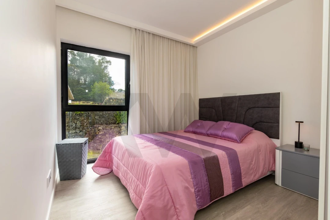 Apartamento T2 para Venda em São Vicente Ferreira Foto 16