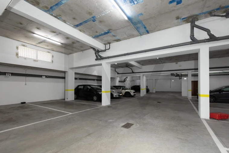 Apartamento T2 para Venda em São Vicente Ferreira Foto 24