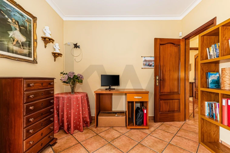 Moradia T4 para Venda em Alvor Foto 19