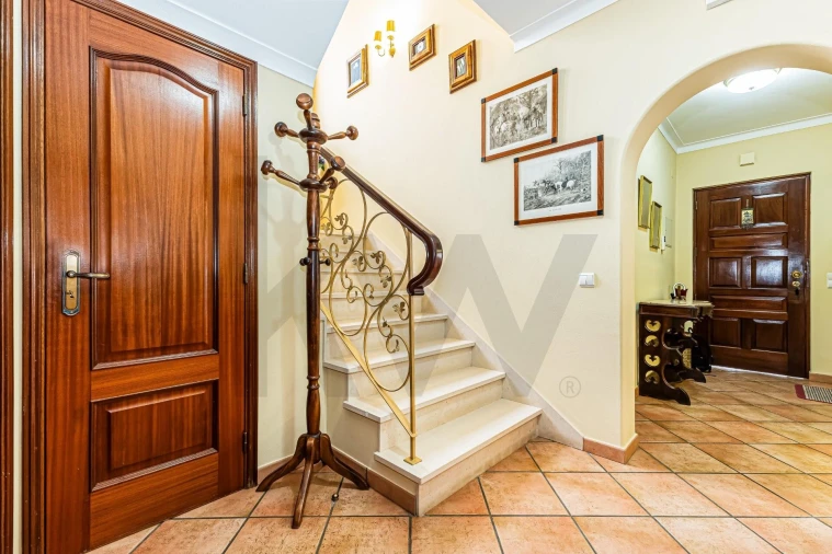 Moradia T4 para Venda em Alvor Foto 16