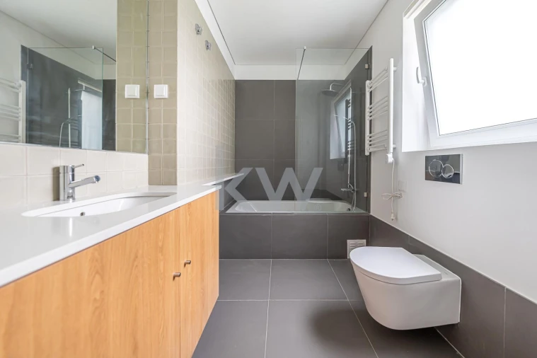 Moradia T5 para Arrendamento em Cascais e Estoril Foto 25