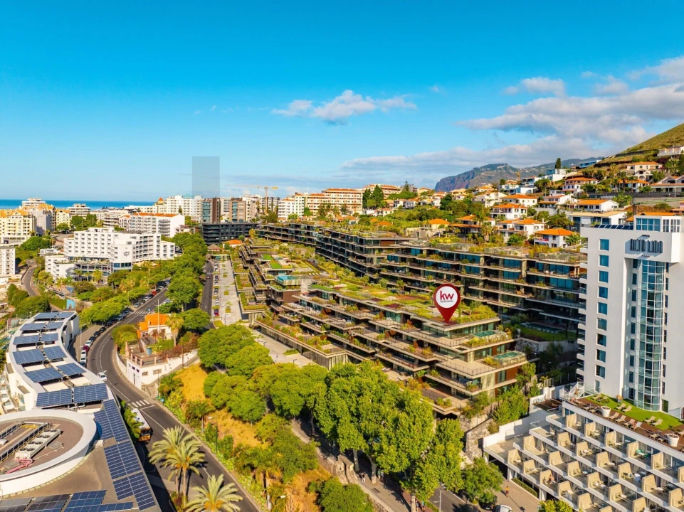 Apartamento T2 para Venda em São Martinho Foto 59