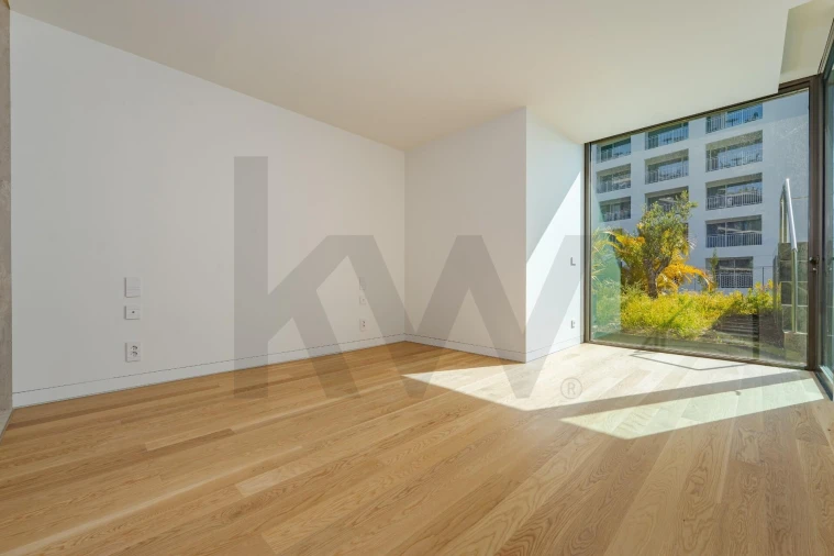 Apartamento T2 para Venda em São Martinho Foto 19
