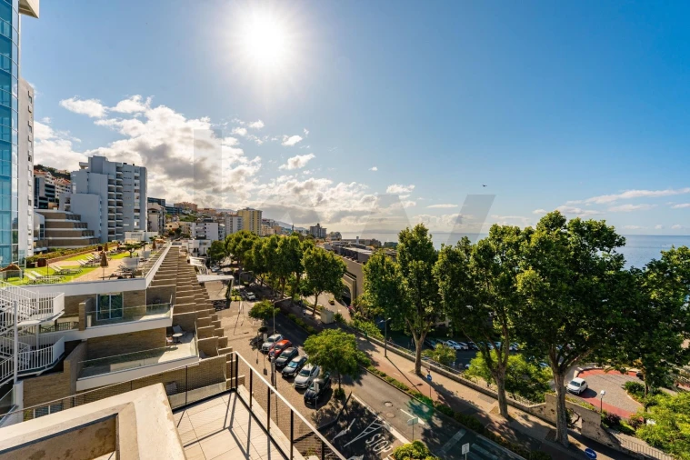 Apartamento T2 para Venda em São Martinho Foto 67