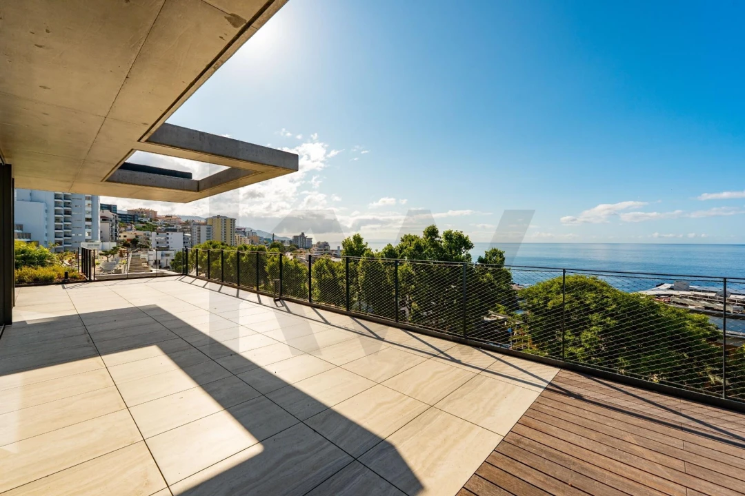 Apartamento T2 para Venda em São Martinho Foto 74