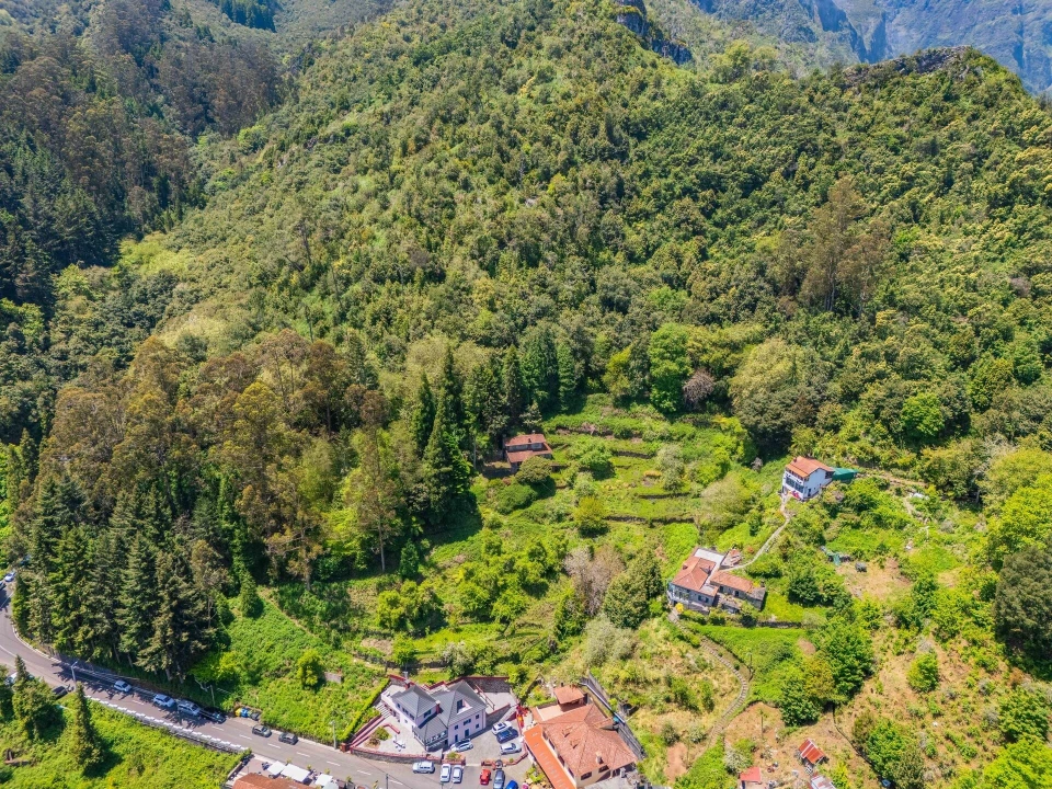 Moradia T3 para Venda em São Roque do Faial Foto 12