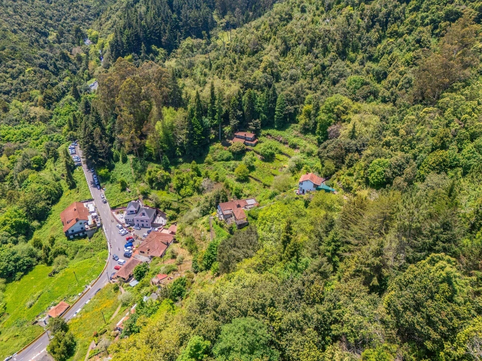 Moradia T3 para Venda em São Roque do Faial Foto 17