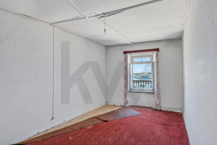 Moradia T5 para Venda em Caparica e Trafaria Foto 22