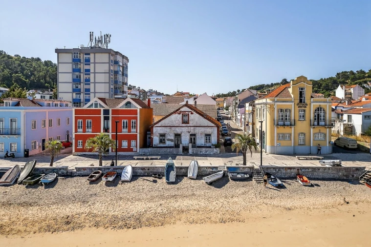 Moradia T5 para Venda em Caparica e Trafaria Foto 1