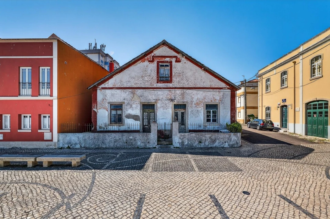 Moradia T5 para Venda em Caparica e Trafaria Foto 2