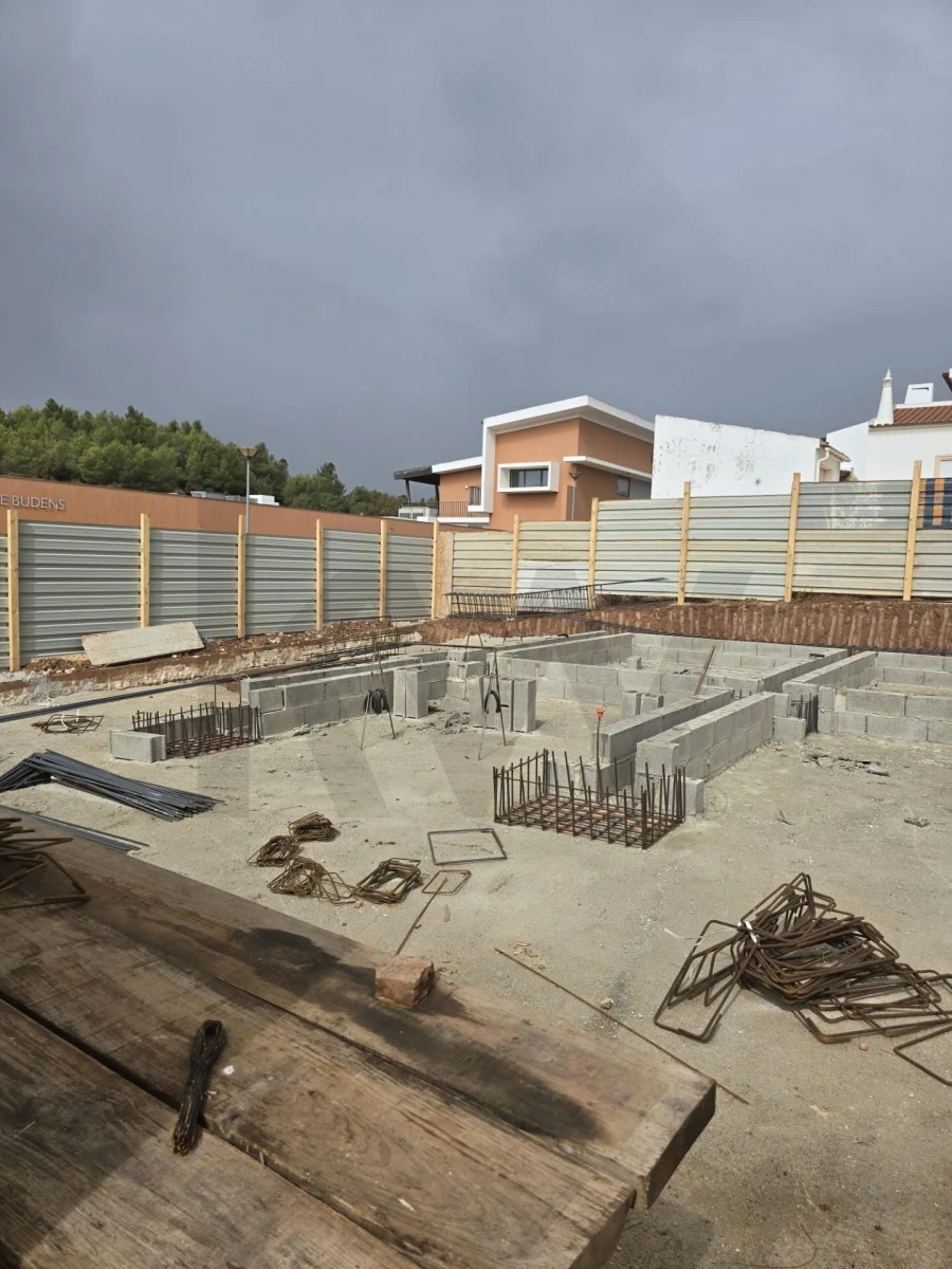 Moradia T3 para Venda em Budens Foto 20