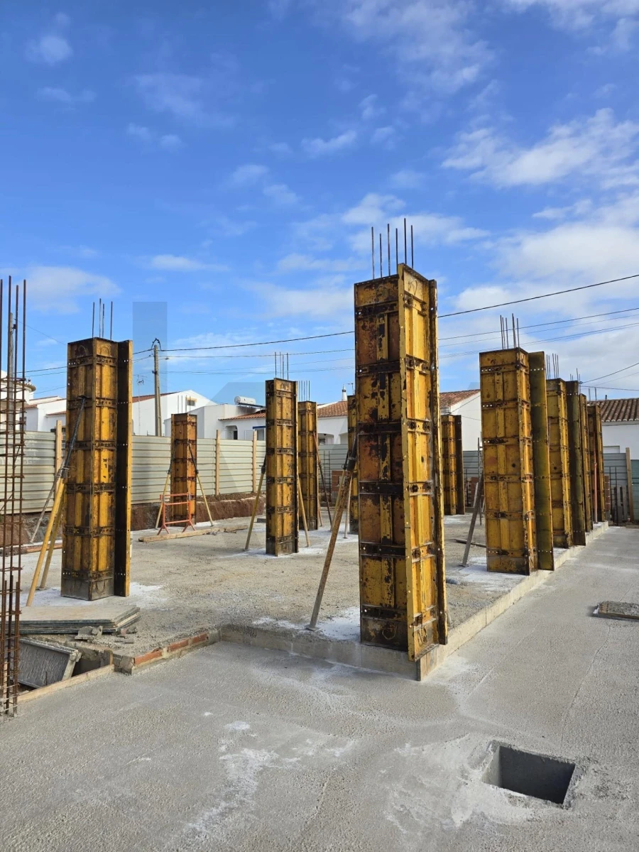 Moradia T3 para Venda em Budens Foto 24