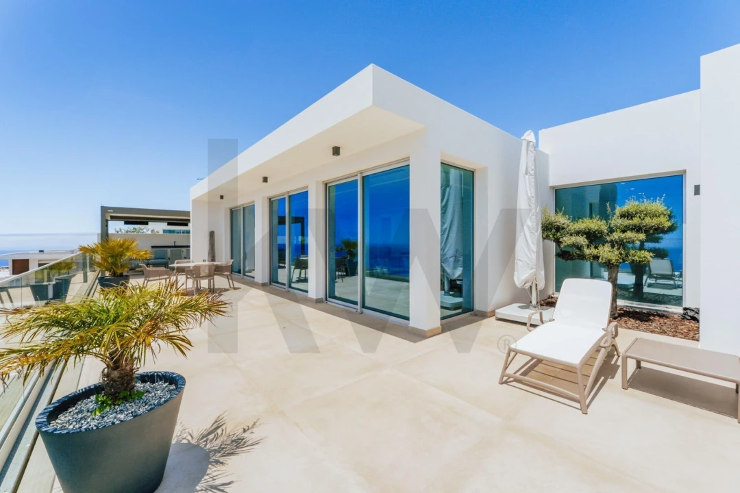 Moradia T3 para Venda em Prazeres Foto 23