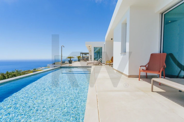 Moradia T3 para Venda em Prazeres Foto 36