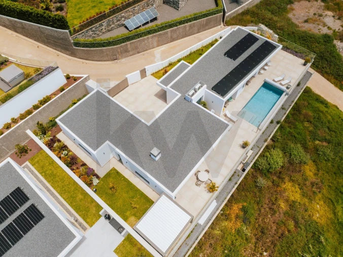 Moradia T3 para Venda em Prazeres Foto 12