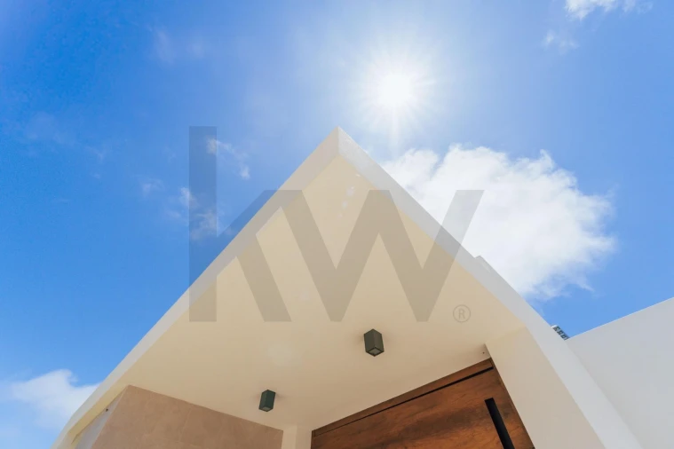 Moradia T3 para Venda em Prazeres Foto 32