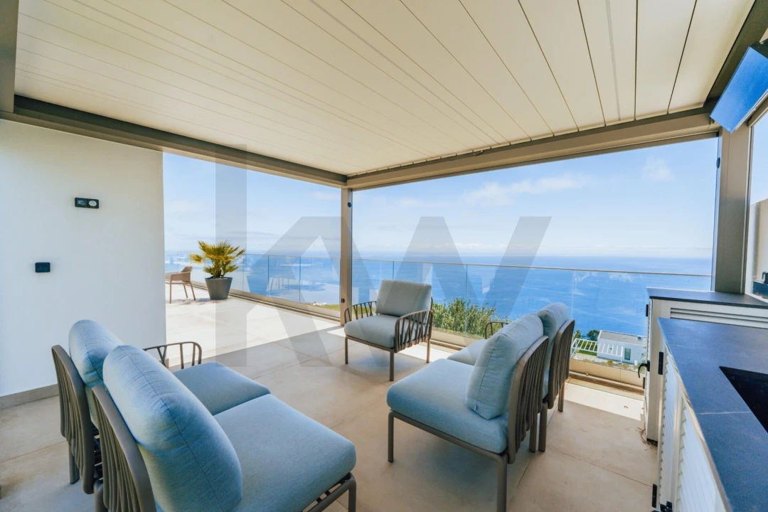 Moradia T3 para Venda em Prazeres Foto 22