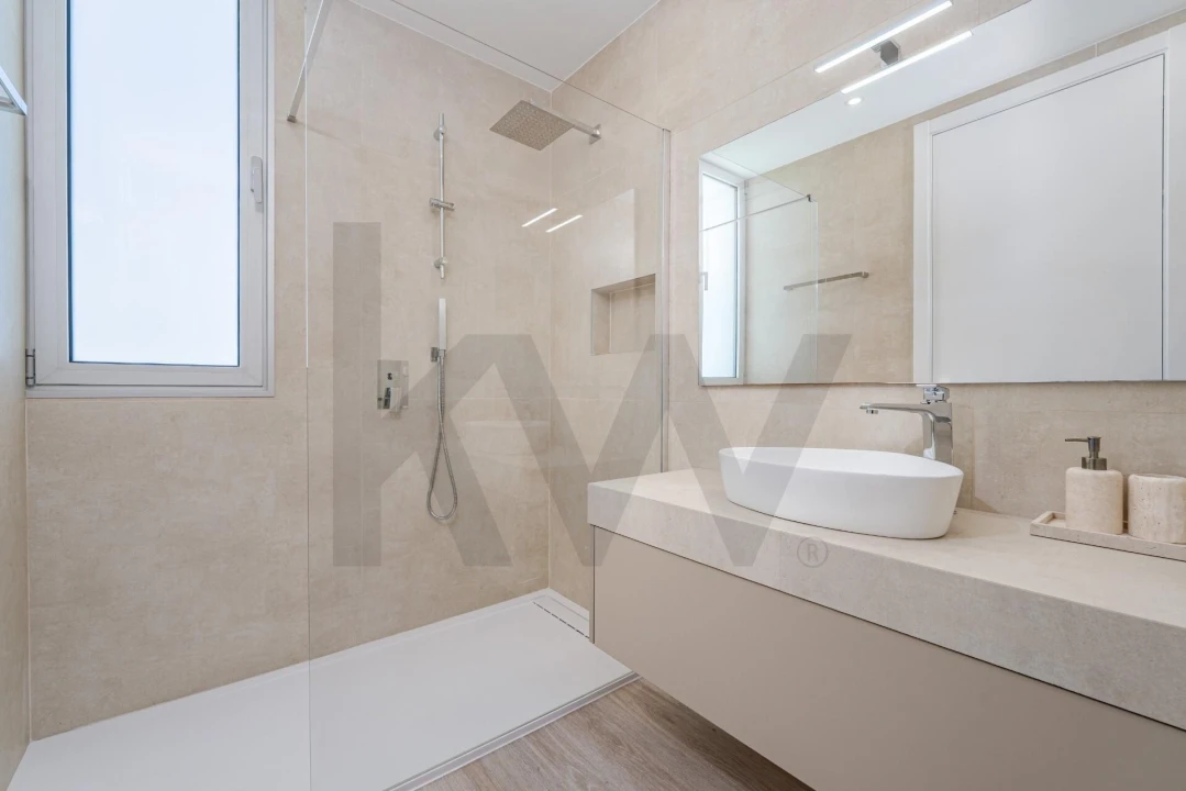 Moradia T3 para Venda em Prazeres Foto 66