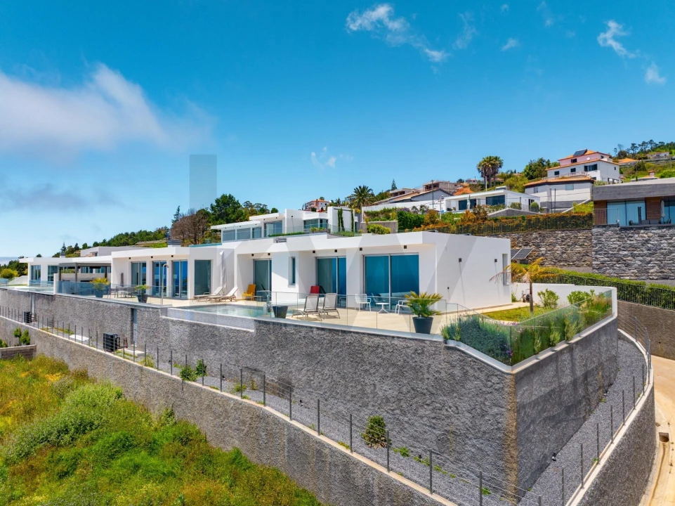 Moradia T3 para Venda em Prazeres Foto 7