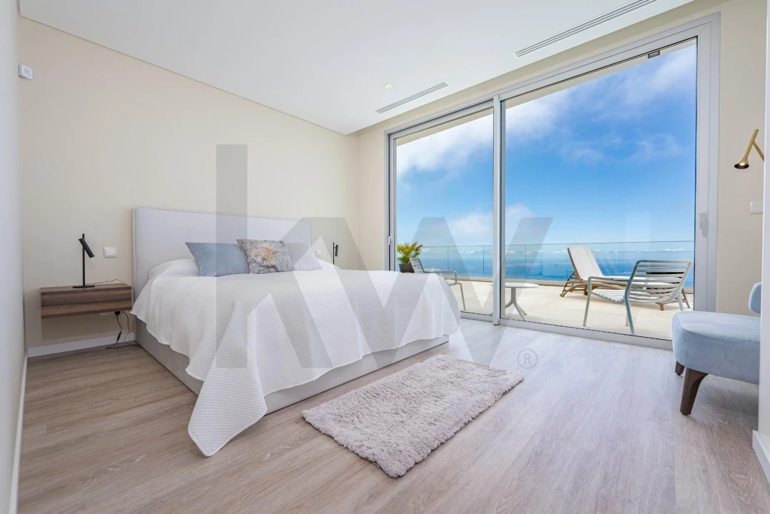 Moradia T3 para Venda em Prazeres Foto 56