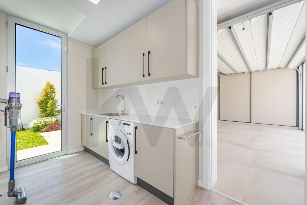 Moradia T3 para Venda em Prazeres Foto 44