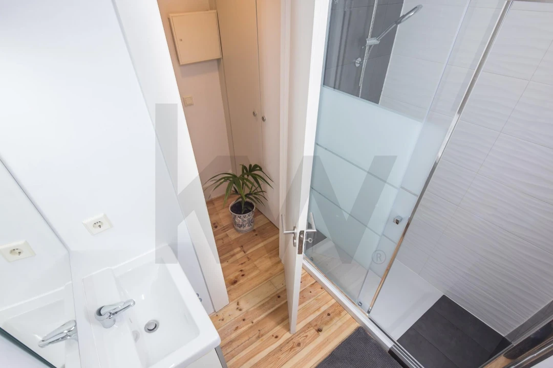 Apartamento T1 para Venda em Estrela Foto 8