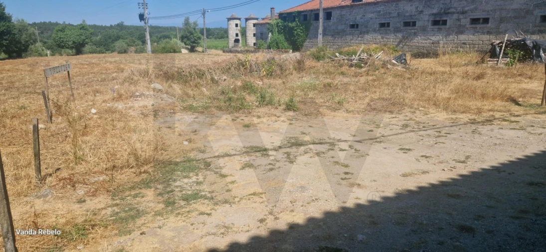 Terreno para Venda em Ázere e Covelo