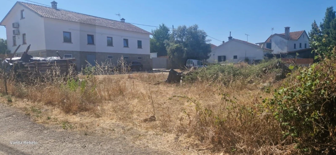 Terreno para Venda em Ázere e Covelo Foto 30