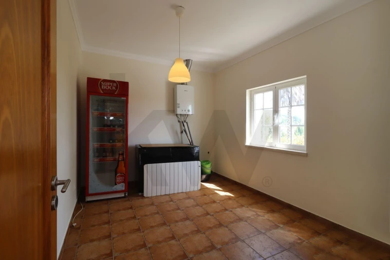 Moradia T5 para Venda em Moçarria Foto 12