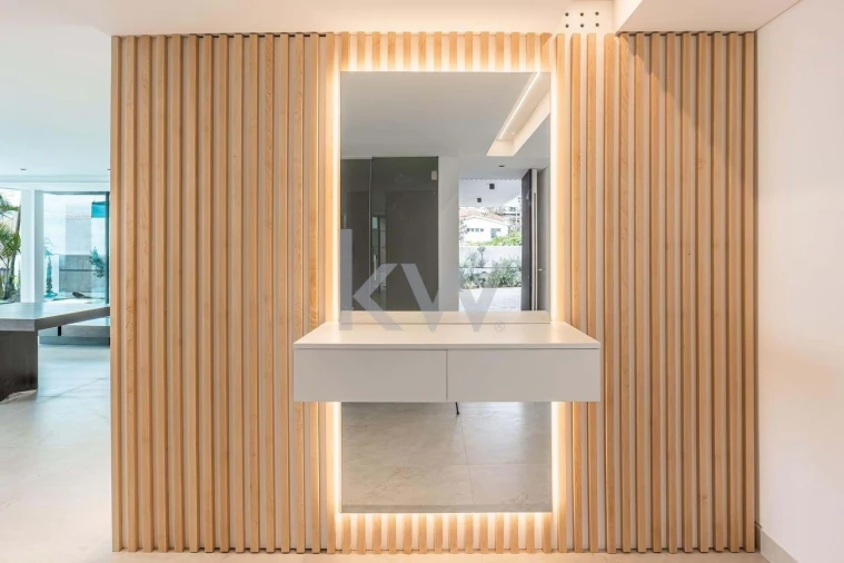 Moradia T4 para Venda em Funchal (Santa Maria Maior) Foto 19