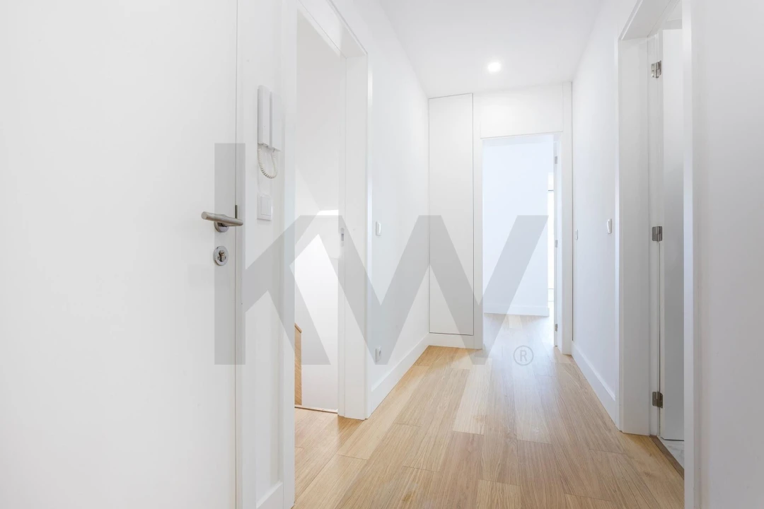 Apartamento T2 para Venda em Arroios Foto 18