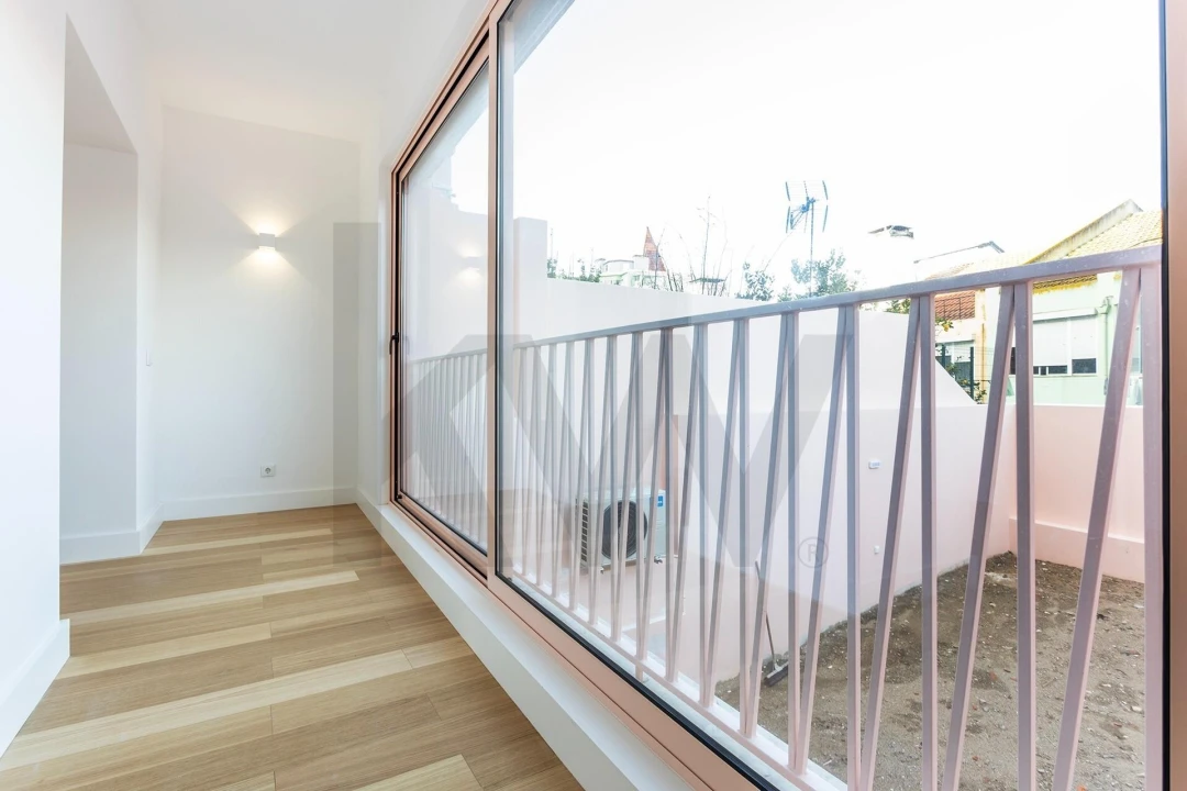 Apartamento T2 para Venda em Arroios Foto 22